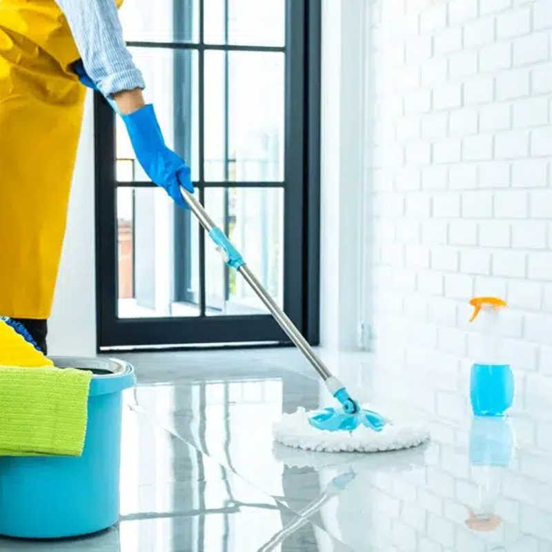 خدمات التنظيف التجاري